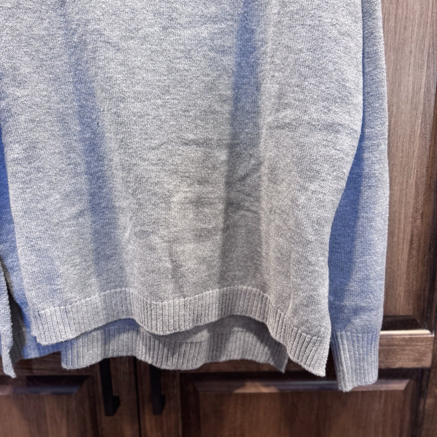 FABLE Women’s Gray Chunky Turtleneck Sweater Size Large Soft Knit Pullover Cozy