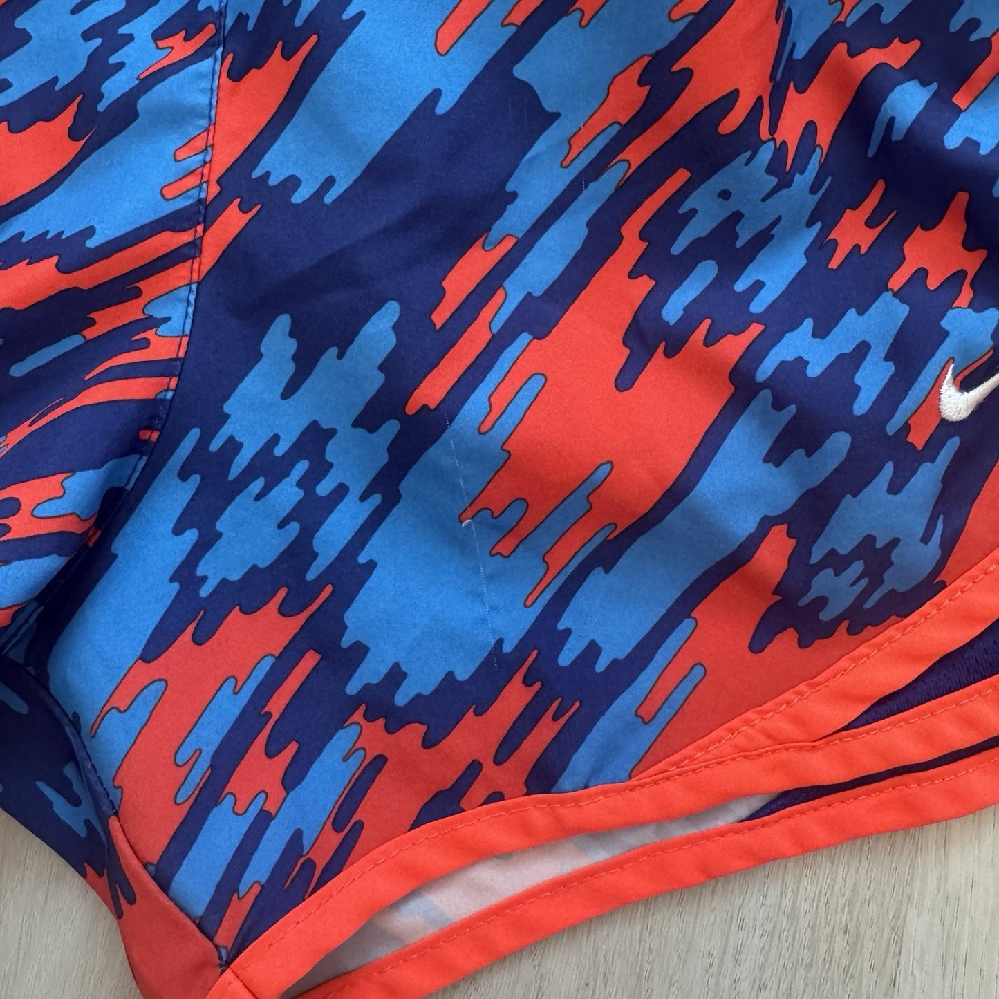 Nike Dri-Fit Womens Running Shorts Small Blue Red Abstract Athletic Activewear