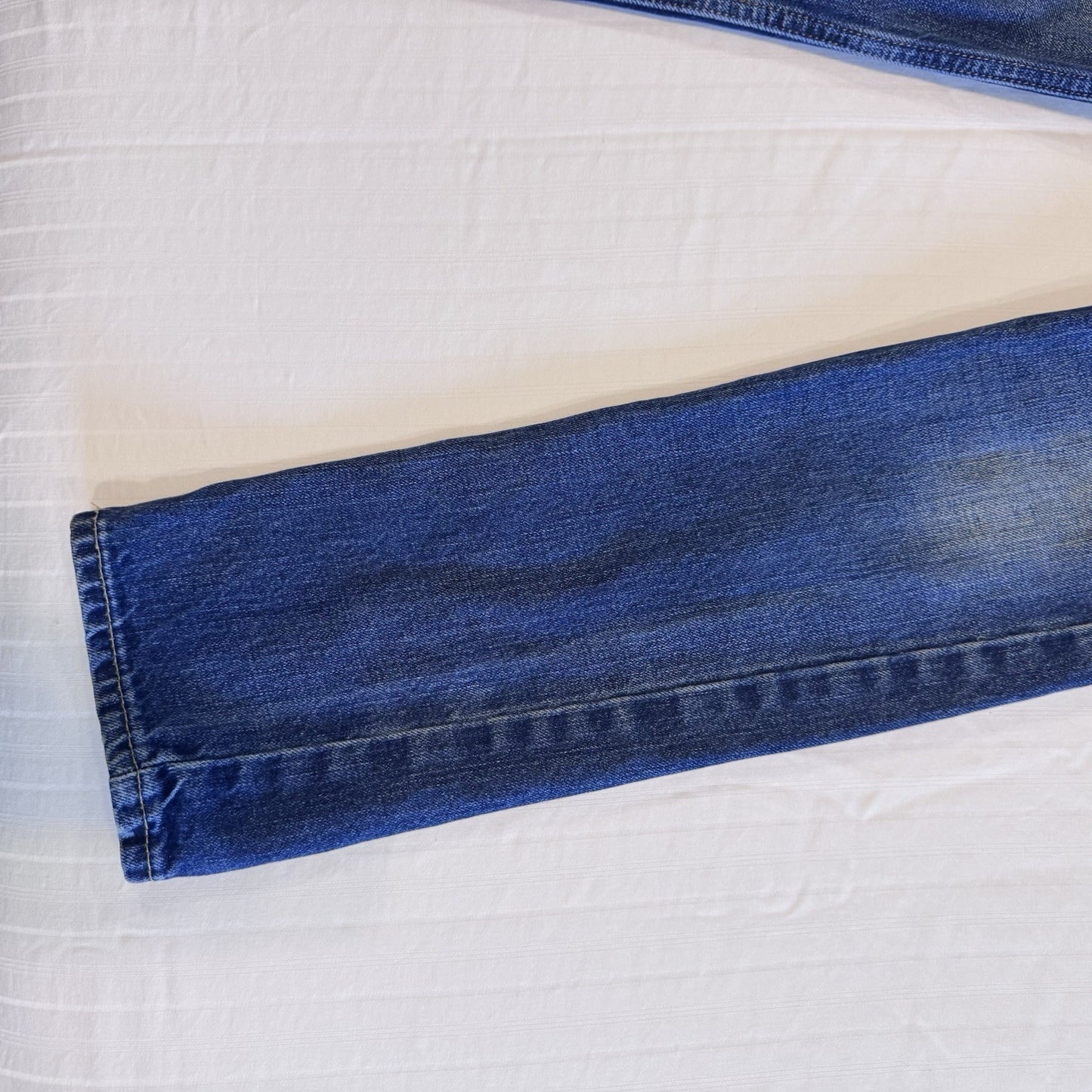 Abercrombie Kids Boys Size 10 Slim Straight Jeans Distressed Dark Wash Denim