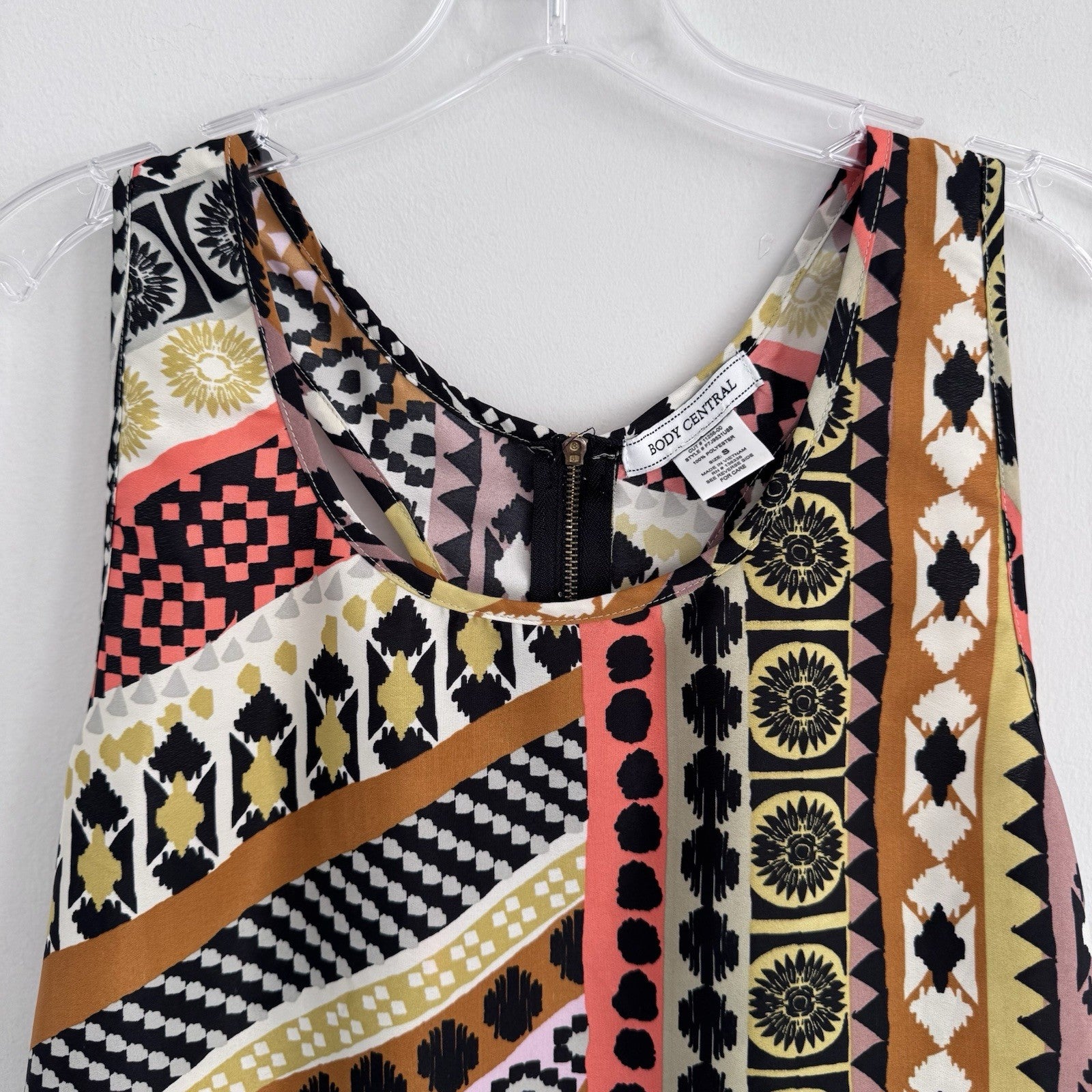 Y2K Body Central Tribal Geometric High Low Tank S