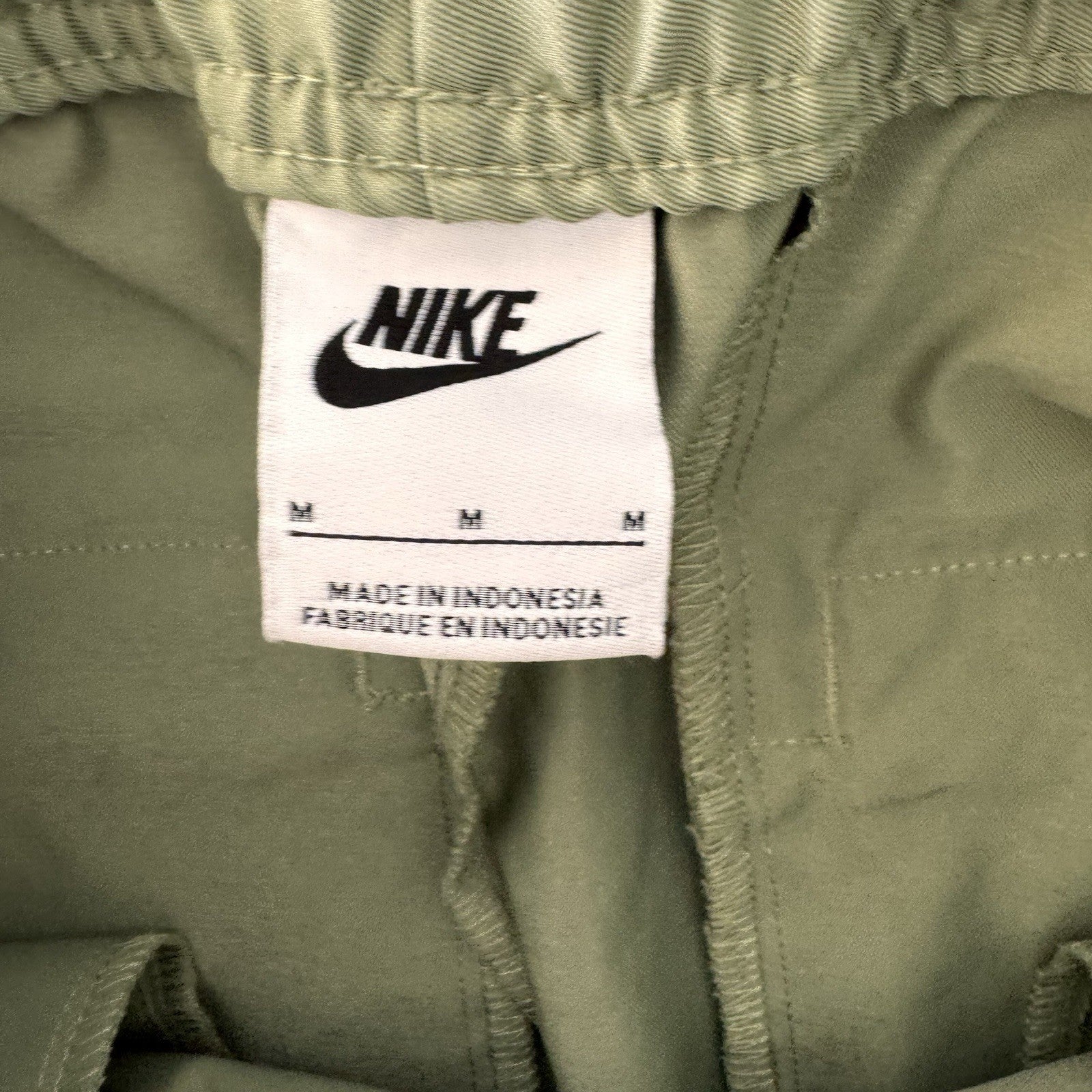 Nike Sportswear Men's Woven Chino Pants Olive Green DX0623-386 Size Medium