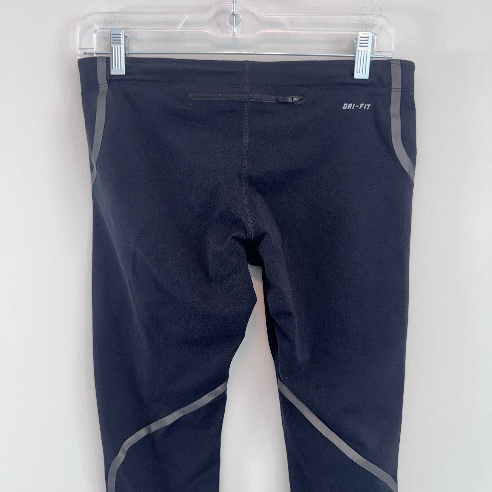 Nike Dri-FIT Crop Leggings Womens M Black Running Capri Reflective