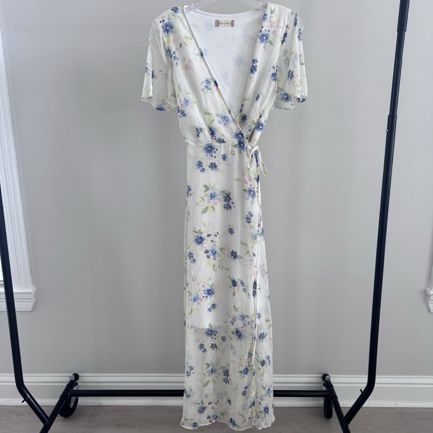 Altar’d State Womens Floral Wrap Maxi Dress Blue White Size S