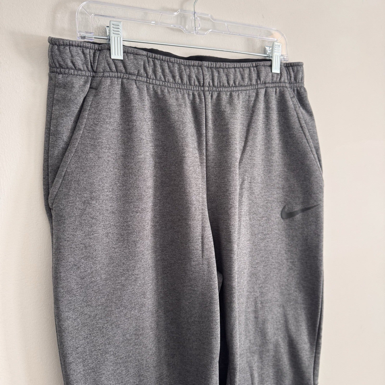 Nike Dri-Fit Men's Large Charcoal Grey Fleece Training Sweatpants