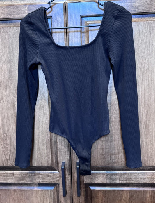 Altar’d State Black Ribbed Long Sleeve Bodysuit Scoop Neck Size Medium M