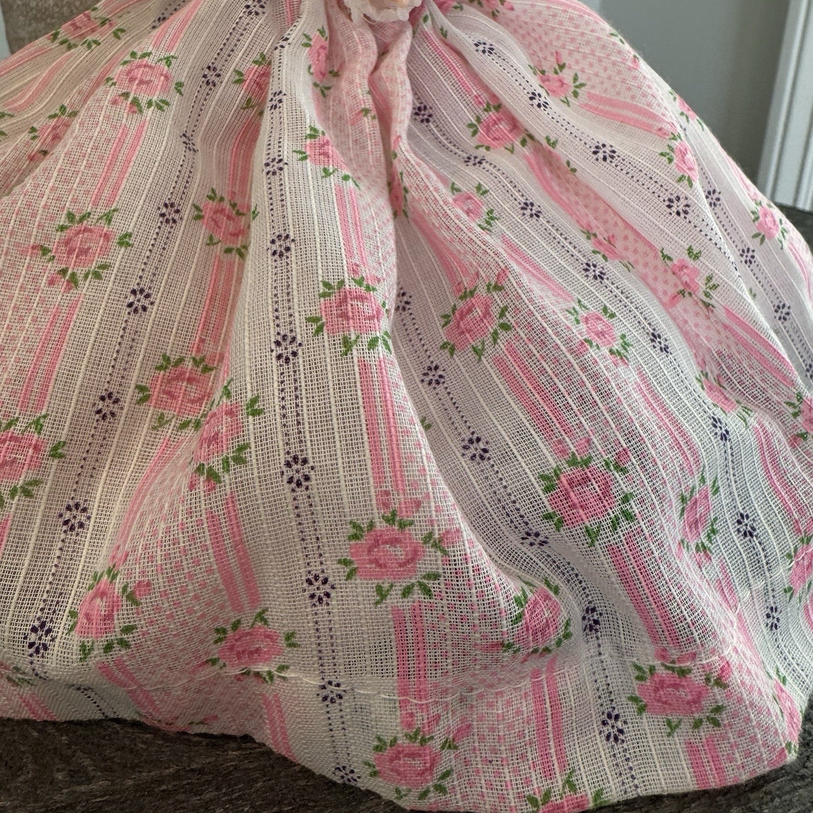 Vintage Southern Belle Souvenir Doll 8.5" Pink Rose Floral Gown Lace Bonnet 1950