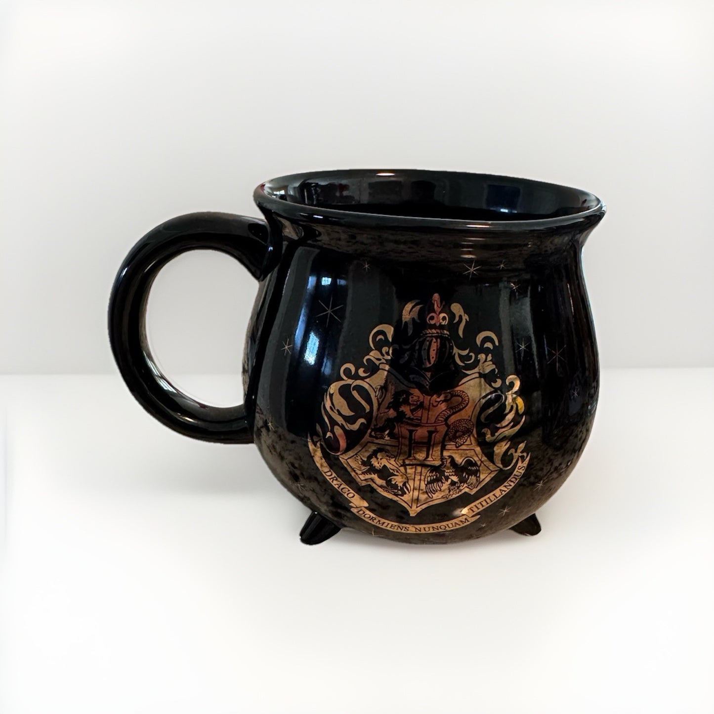 Rare Harry Potter Black Witch Cauldron Coffee Tea Mug Hogwarts Crest  Cup 20oz