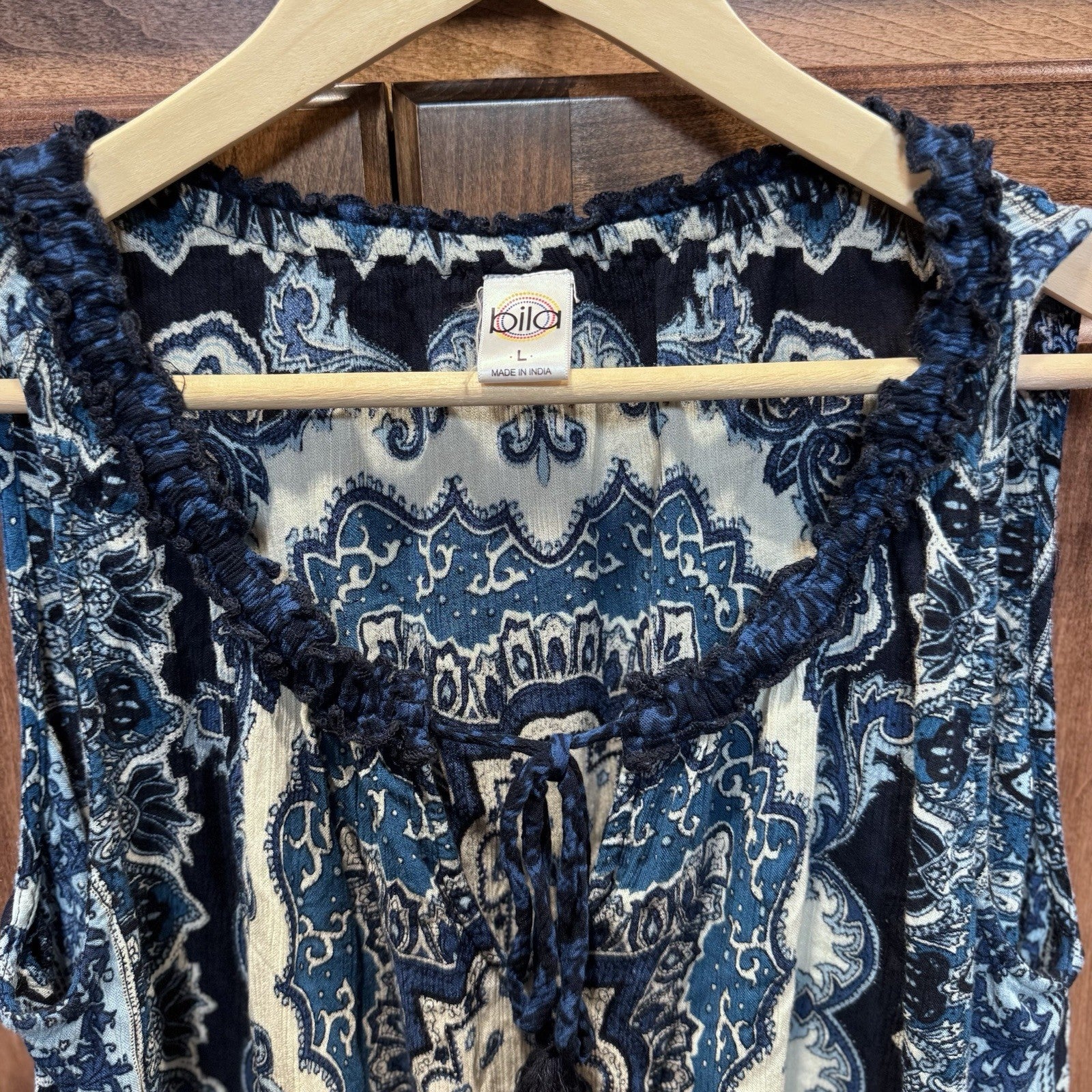 Billabong Women’s Sleeveless Boho Top Large Blue Paisley Print Tassel Tie Blouse