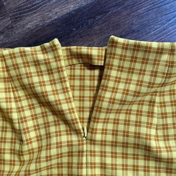 Urban Outfitters Gretchen Plaid Pelmet Mini Skirt in Yellow Size Large
