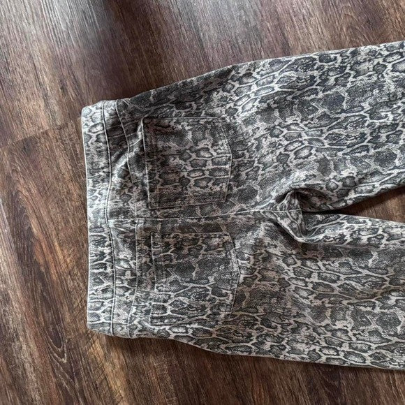 Spandex Jean-ish leggings size M