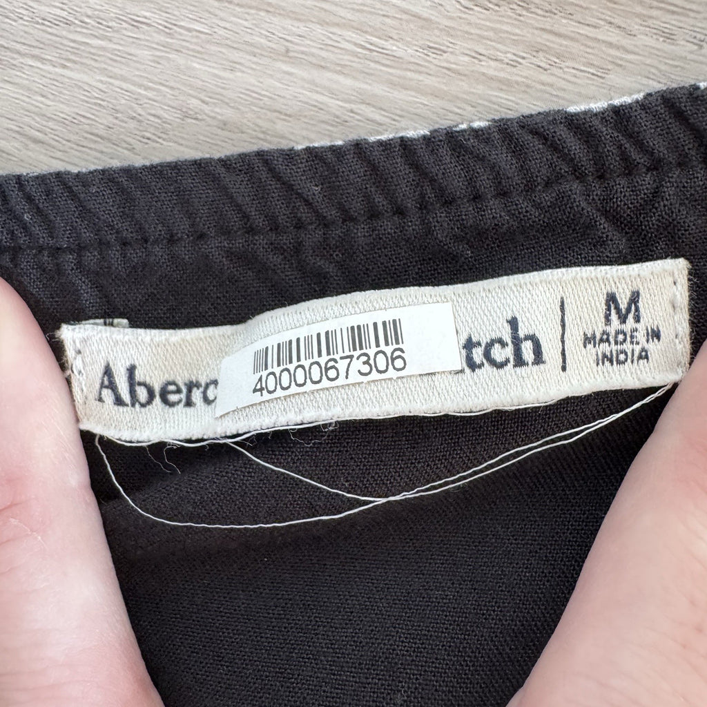 Abercrombie Fitch Wrap Skirt M Black White Floral Y2K Ruffle Hem