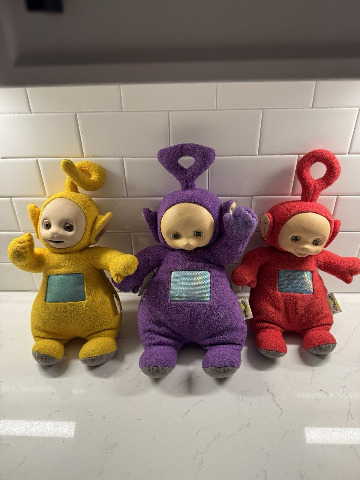 Vintage Teletubbies Playskool Plush Talking Lot Tinky-Winky Laa-Laa Red Po. 90s