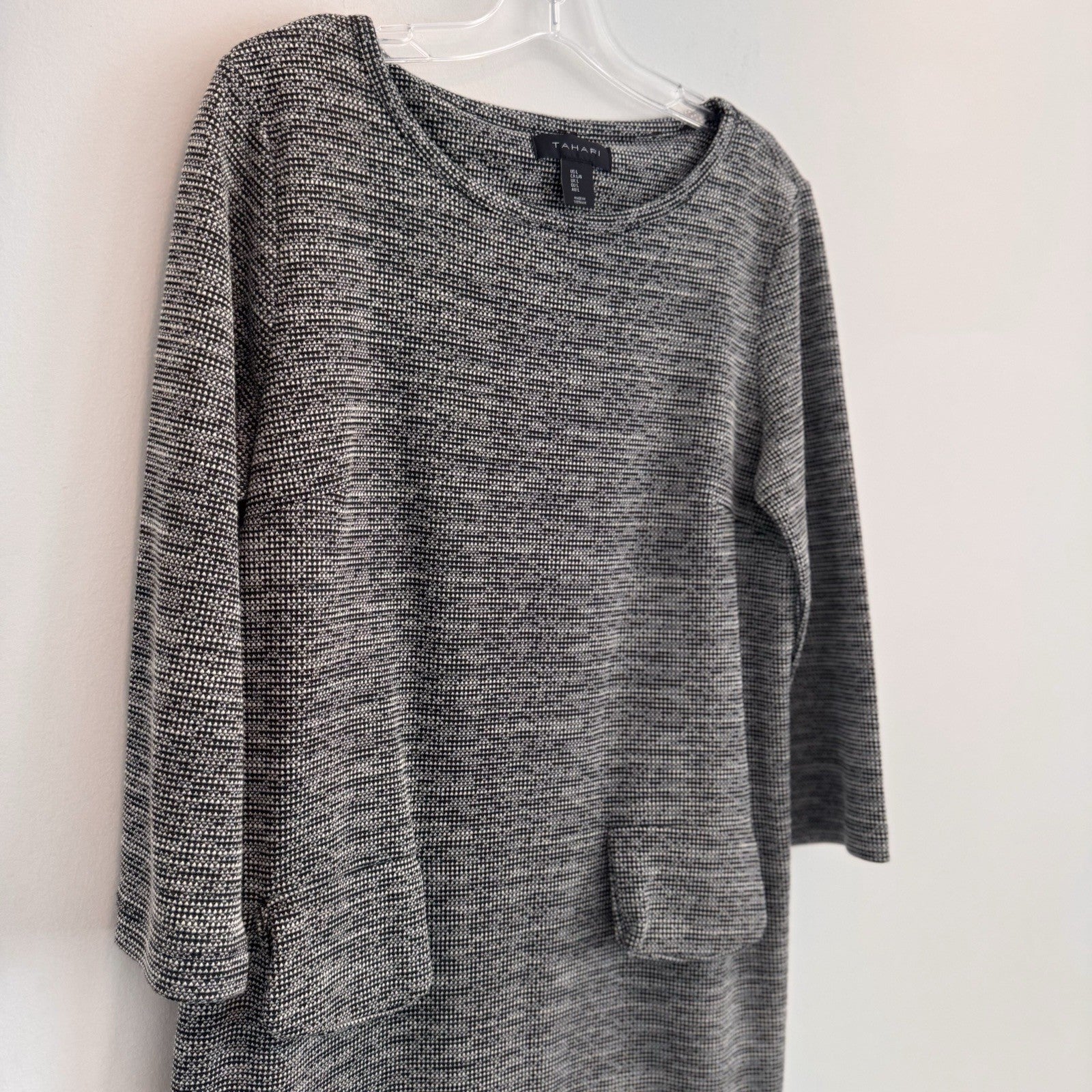 Tahari Black White Textured Knit Shift Dress Large L 3/4 Sleeve Pockets Career