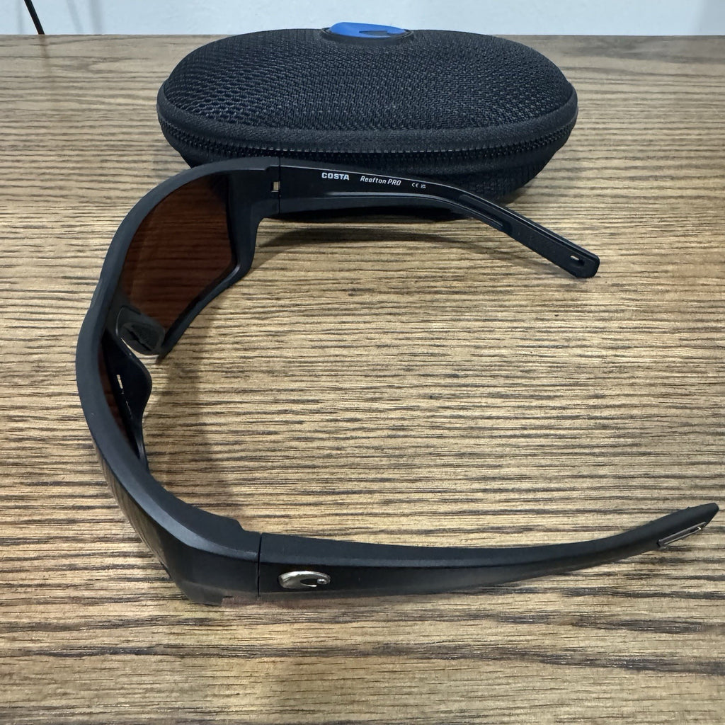 NEW Costa Reefton PRO Polarized Sunglasses Black 580P Brown Lens No Box