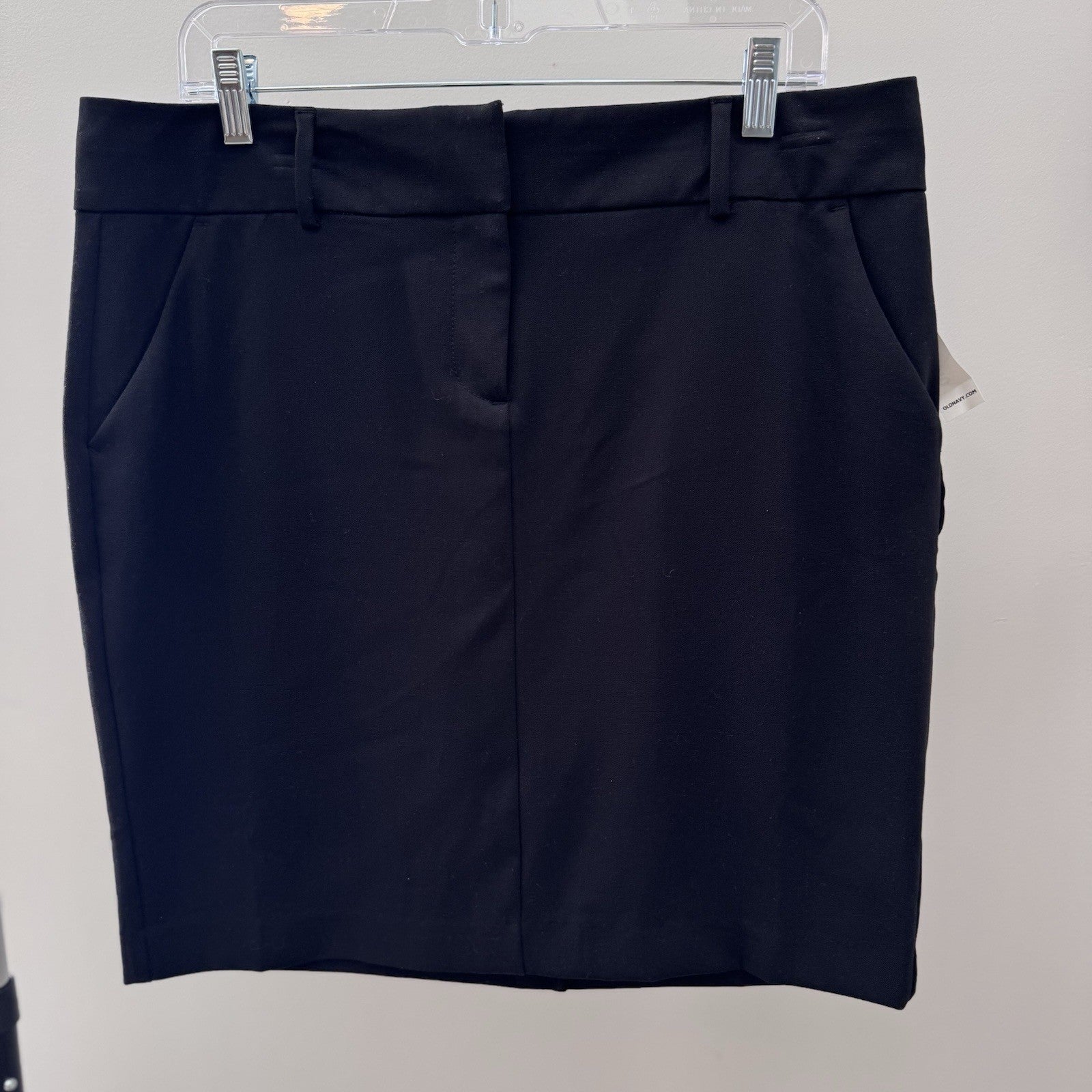 NWT Old Navy Black Polyester Rayon Stretch Skirt Size 12