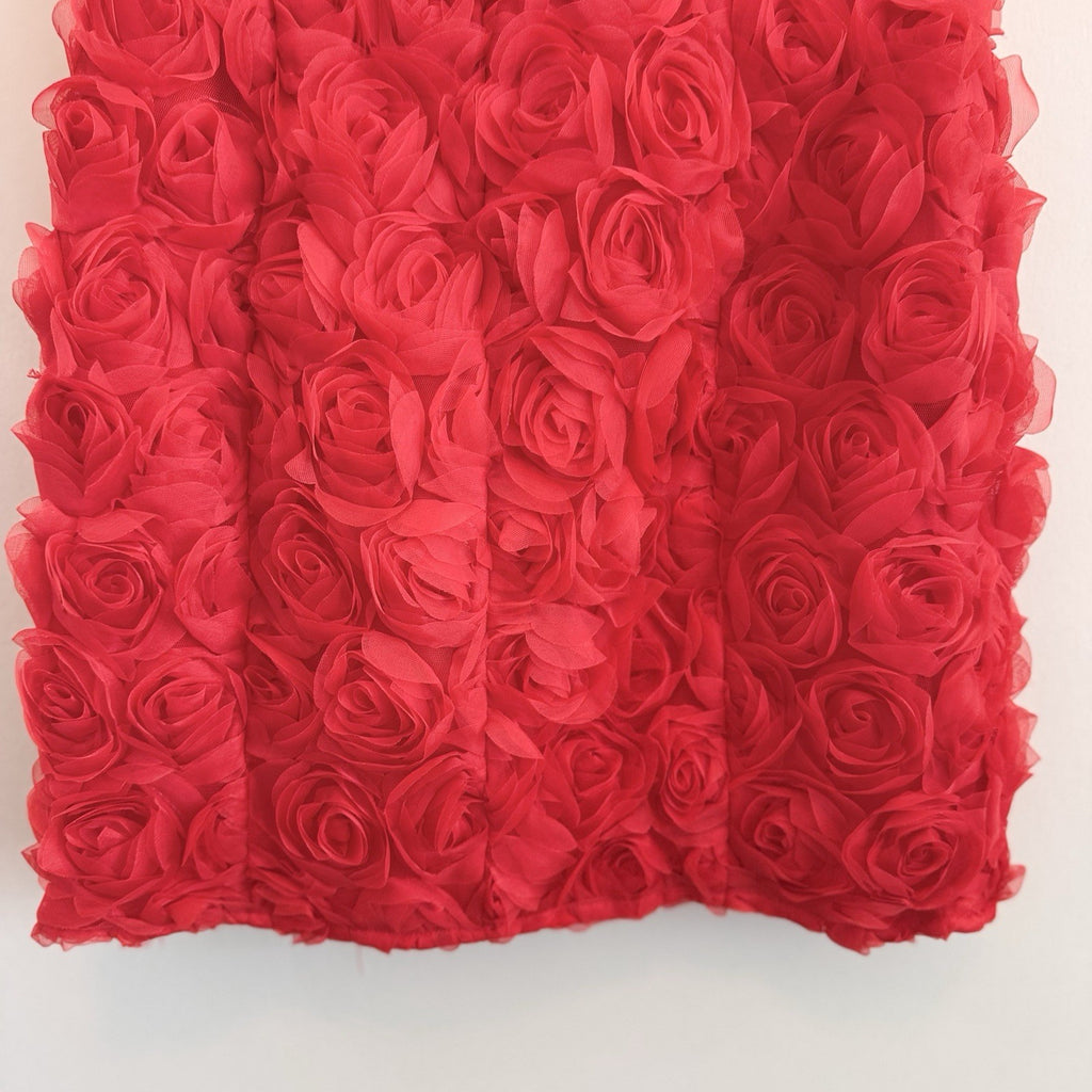 DO+BE Red 3D Rosette Floral Mini Dress Size Medium NWT Cocktail Party boutique