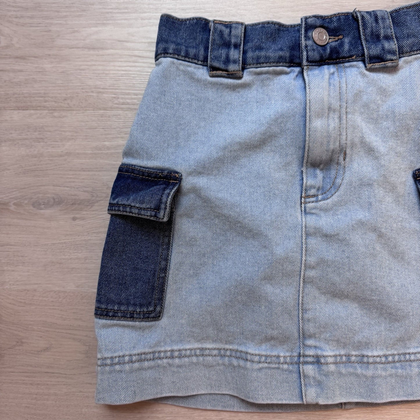 PacSun Womens Denim Cargo Mini Skirt Two Tone Blue Size 23