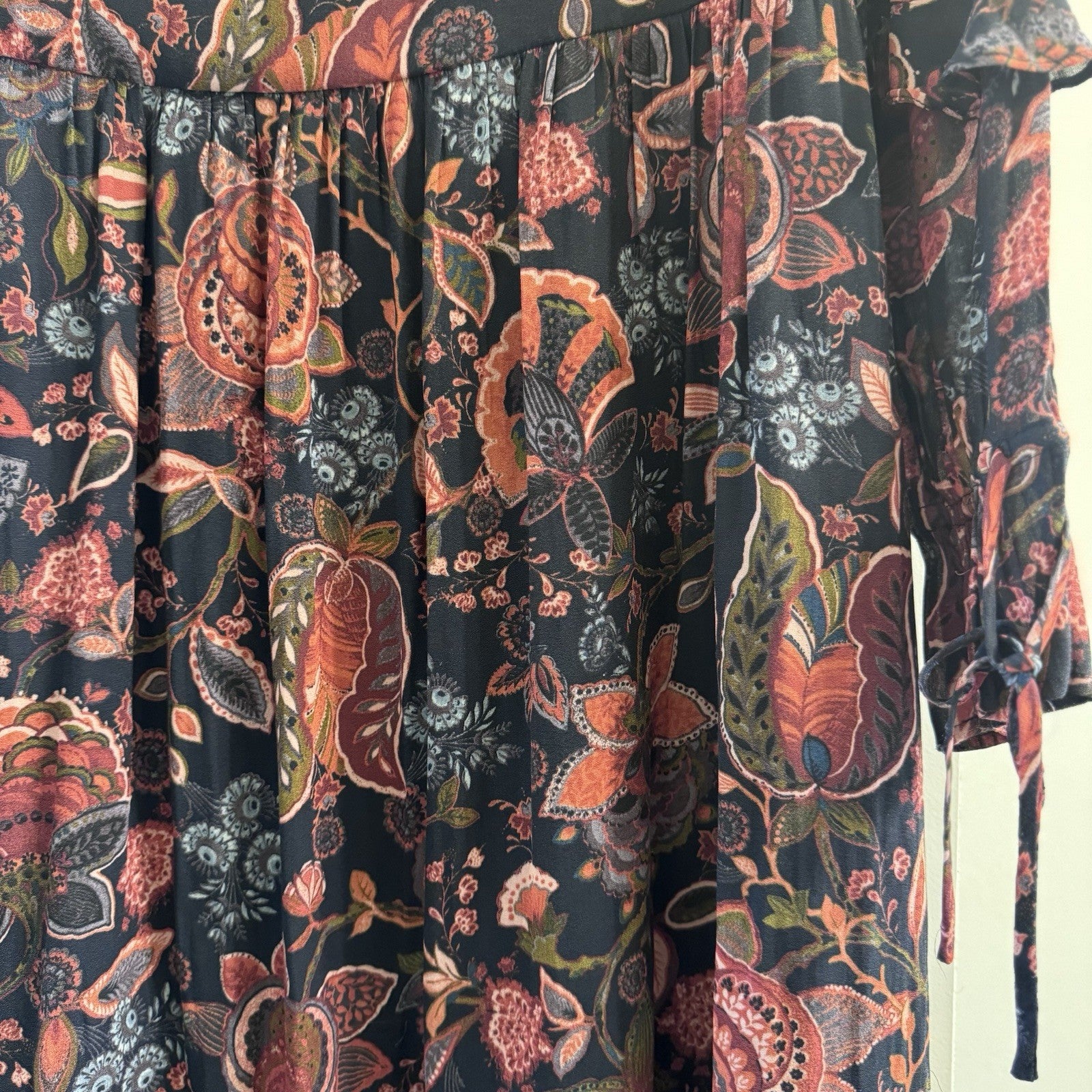 LOFT Floral Ruffle Dress Size 6 Navy Pink Long Sleeve Boho Midi Lined Fall Style