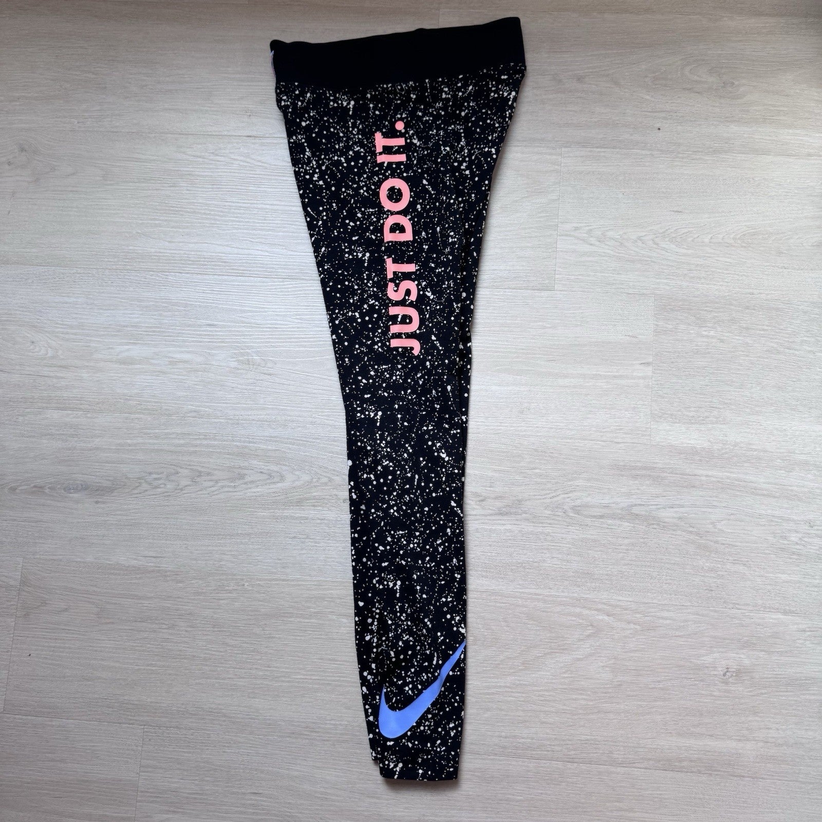Nike Women’s Leggings Small Black Paint Splatter Blue Swoosh Stretch Athletic