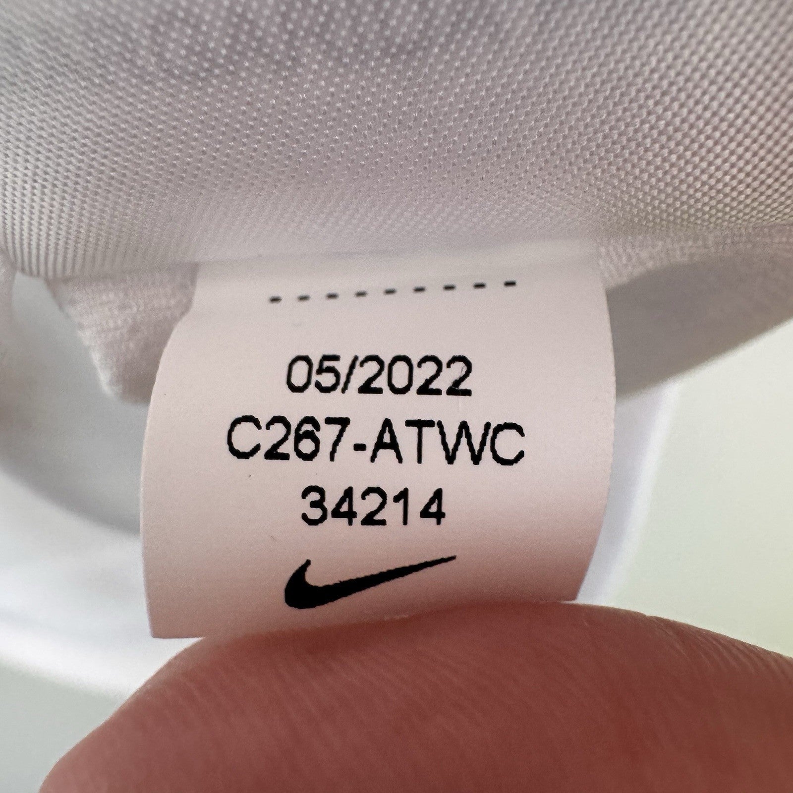 Nike Atlanta Braves Cooperstown Collection White Stitched Jersey Men’s M NWOT