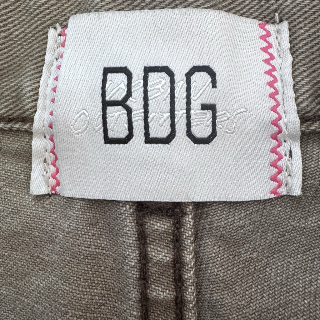 BDG Urban Outfitters Cheeky Shorts Olive Green Raw Hem Cut Off Booty Size 31