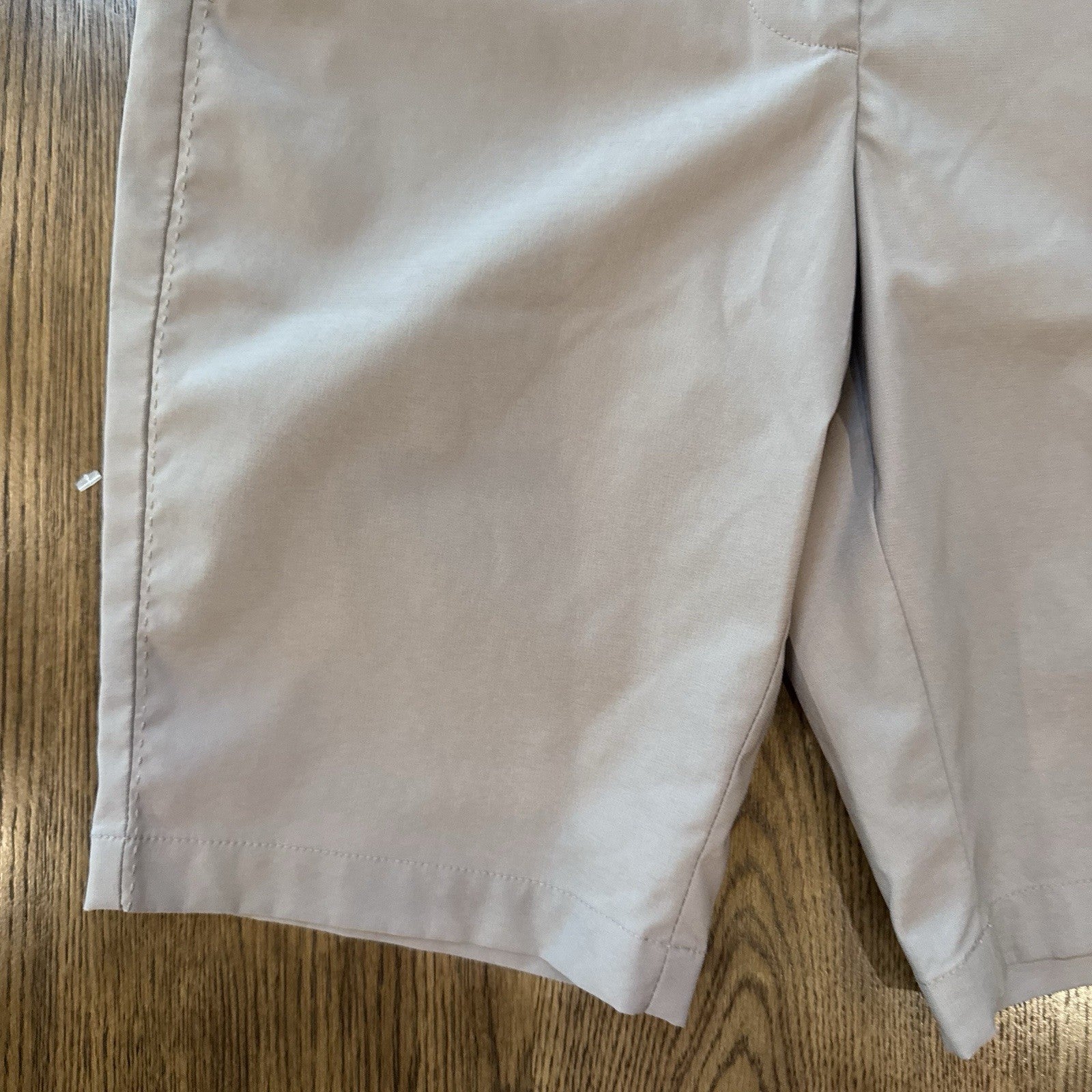 Nike Golf Dri-Fit Tour Performance Shorts Beige Size 4 Women’s Casual 