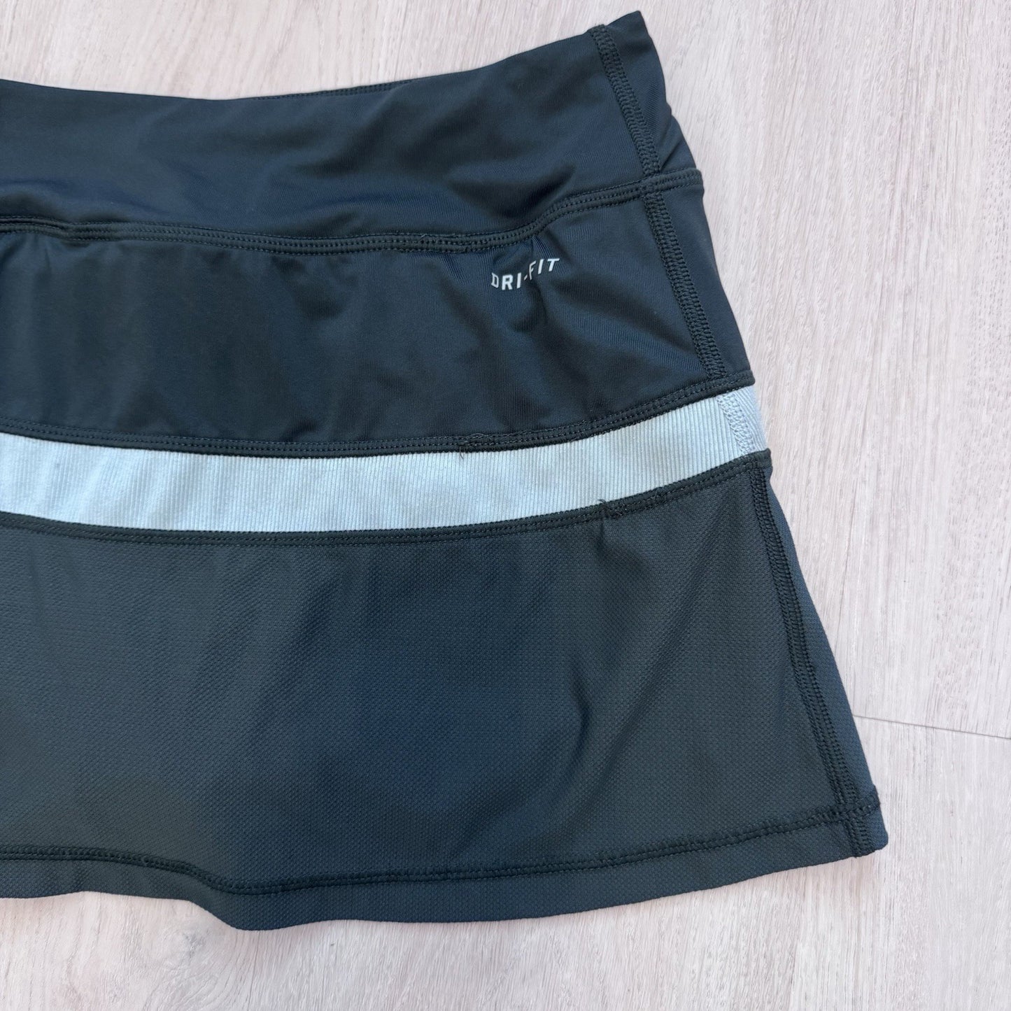 Nike Dri-Fit Womens Tennis Skort Small Dark Teal Athletic Skirt Shorts