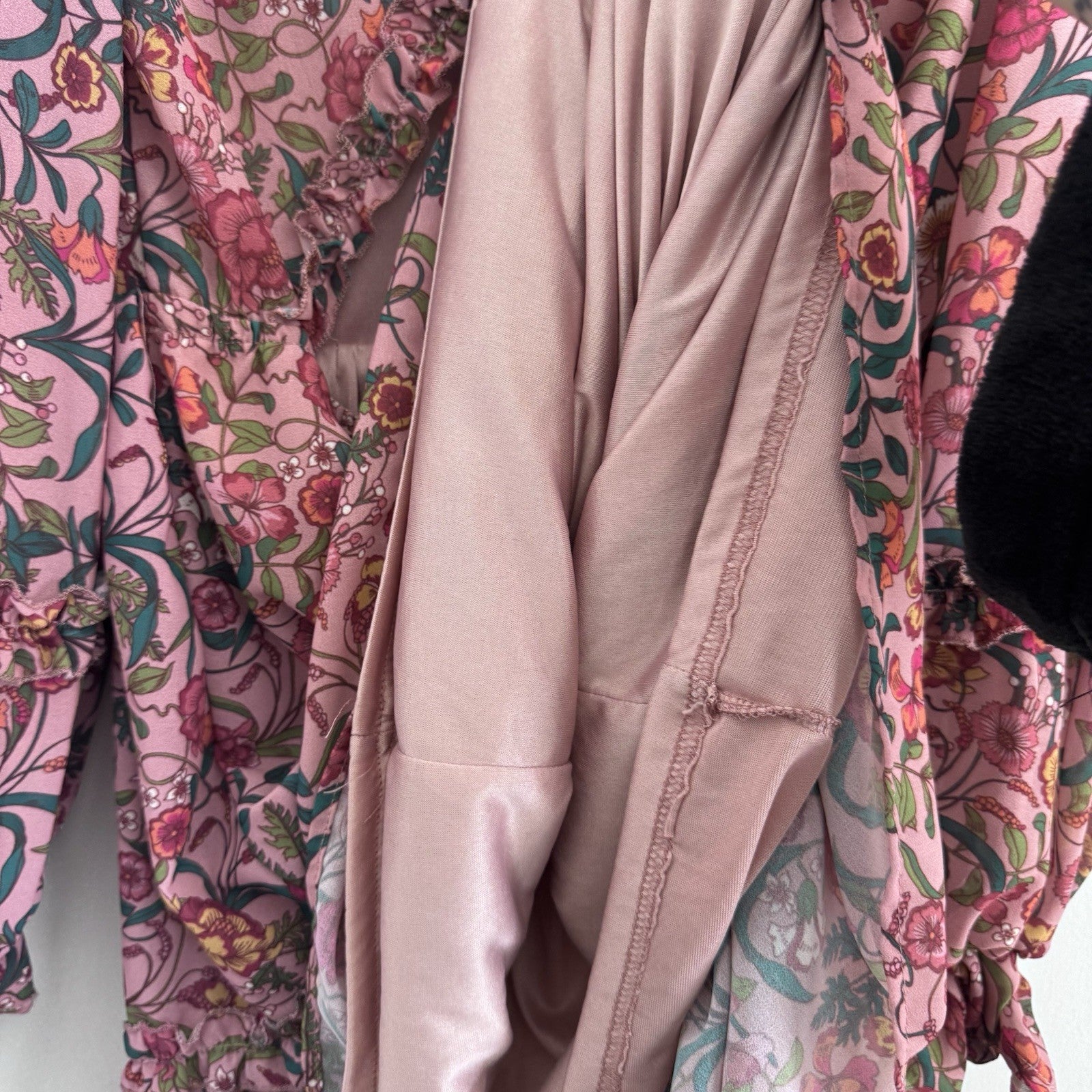 A Calin Flying Tomato Dress Womens Small Pink Floral Ruffle Boho Long Sleeve
