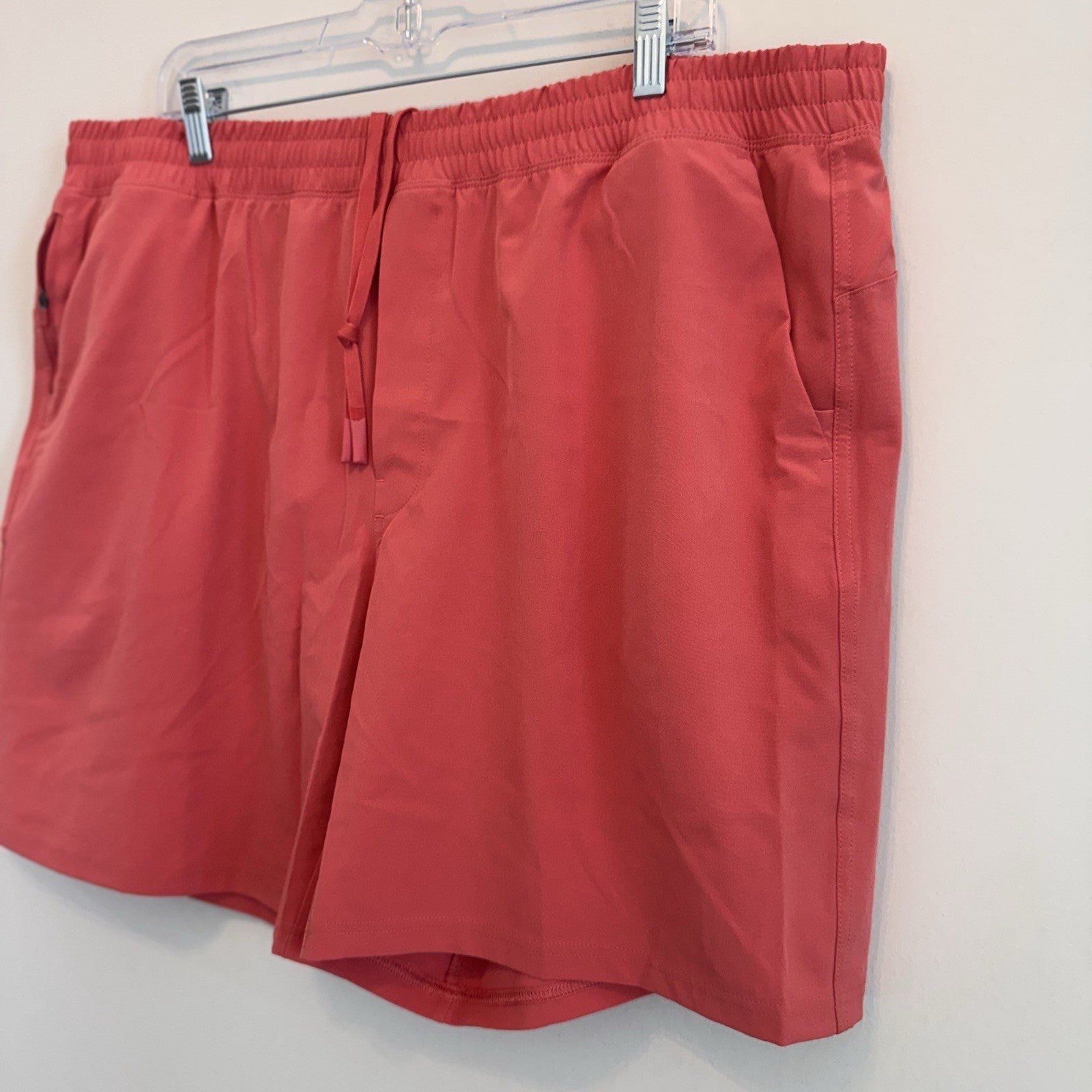 VRST Men's XXL 7" All-In Short V2 Pink Rouge NWT Lined Athletic Gym Training 2XL