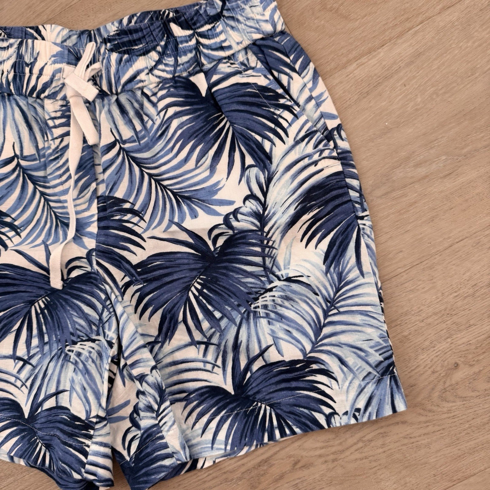 Talbots XS Shorts Bundle Lot 3 Tropical Pull On Summer Casual Linen
