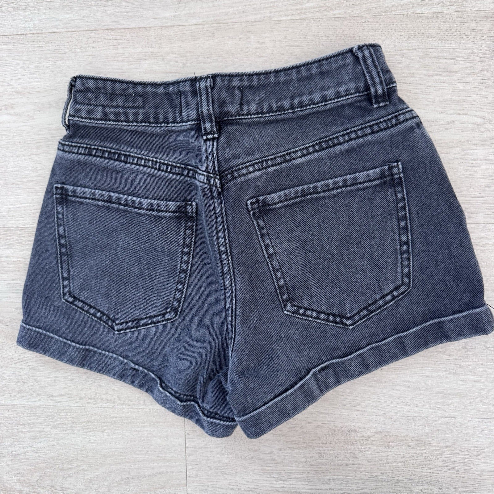 PacSun Women’s Mom Shorts 22 Black High Rise Denim Cuffed