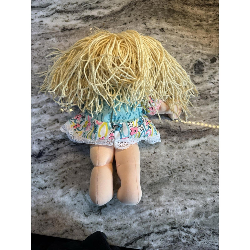 Vintage 1990 First Edition Cabbage Patch Kids Pretty Blonde Hair Blue Eyes
