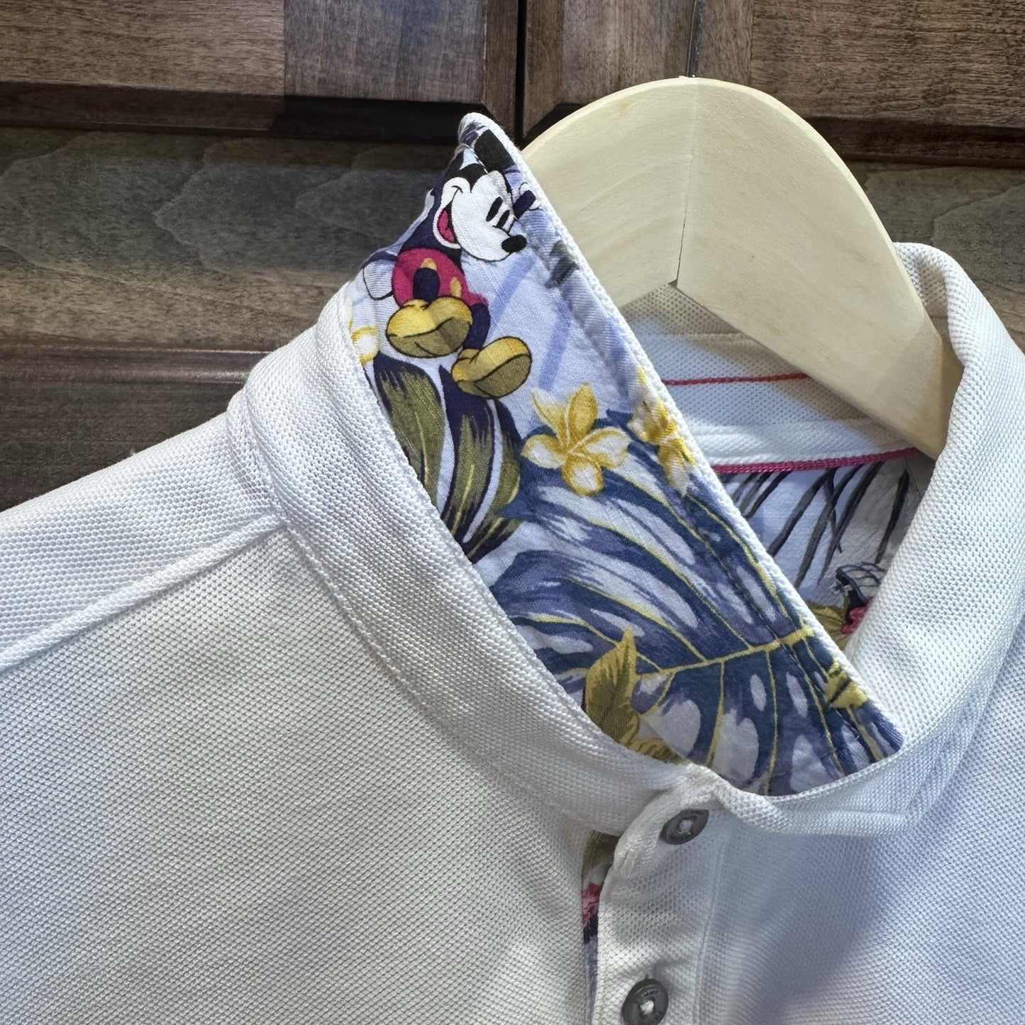 Disney Tommy Bahama Mickey Mouse Polo Shirt Men’s L White Supima Cotton