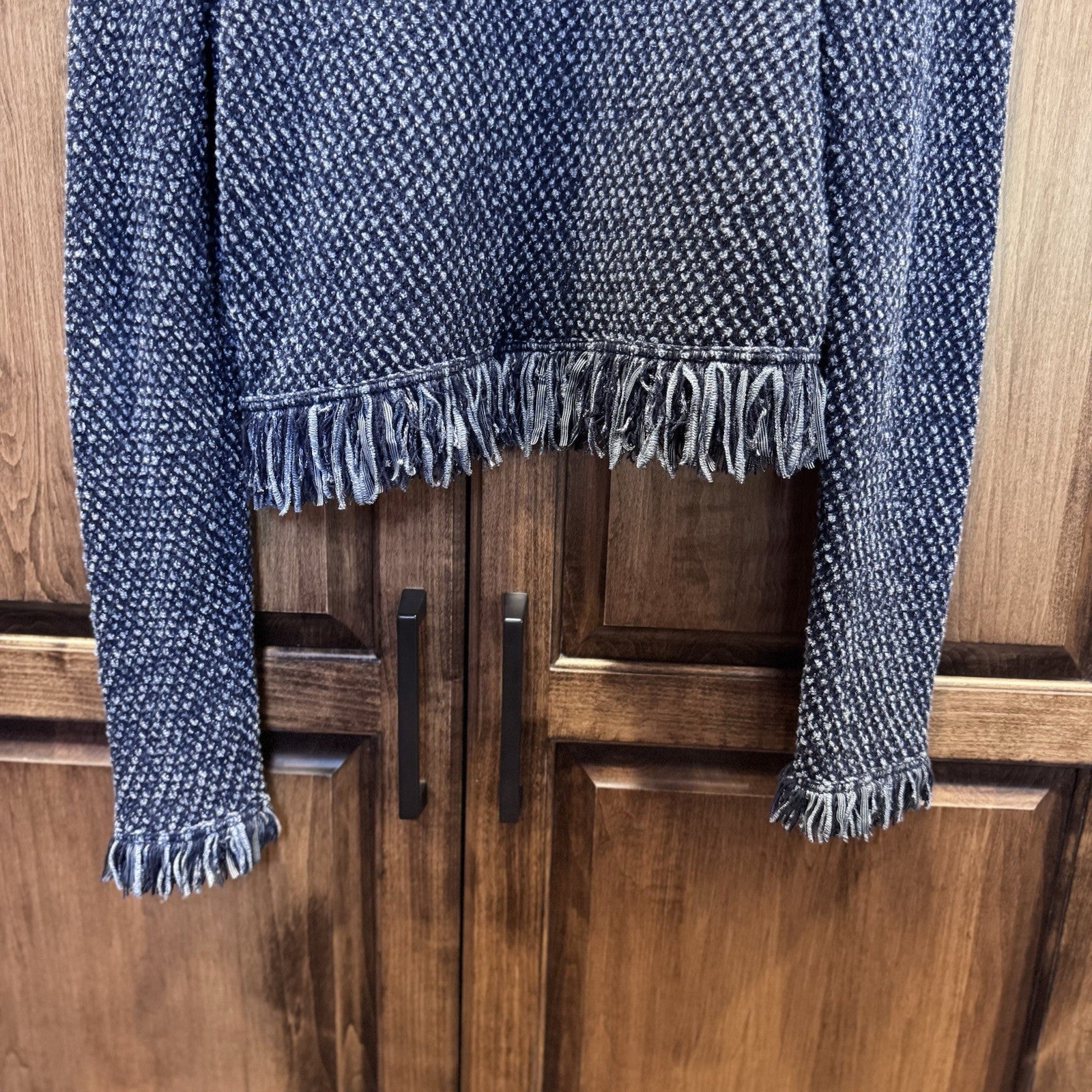 White House Black Market Women’s Fringe Tweed Knit Jacket Small Blue Open Front