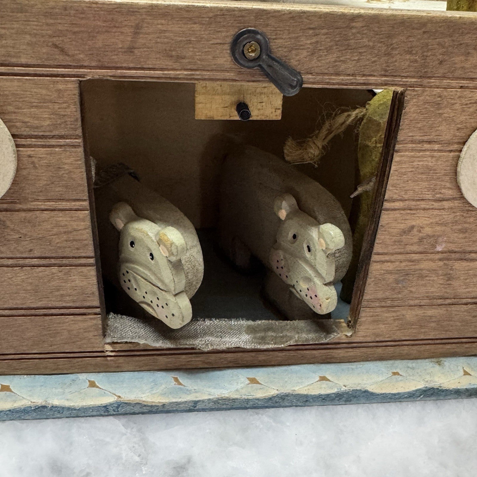 Wooden Noah’s Ark Toy Boat Animas Giraffe Monkey Nursery Decor Vintage Playset