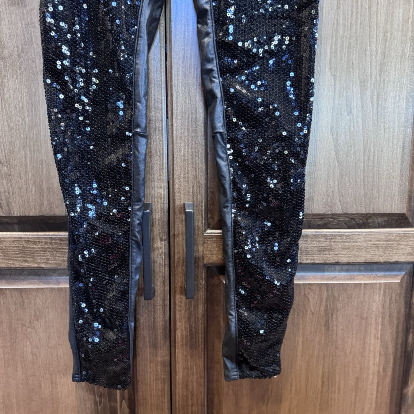 Spanx Black Sequin Faux Leather Leggings Medium M High Rise Shaping 20189R