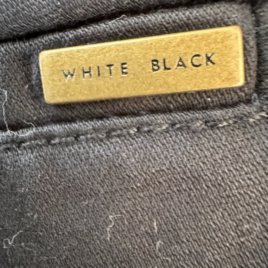White House Black Market 4” Shorts Sz 2 Black Tailored Women’s