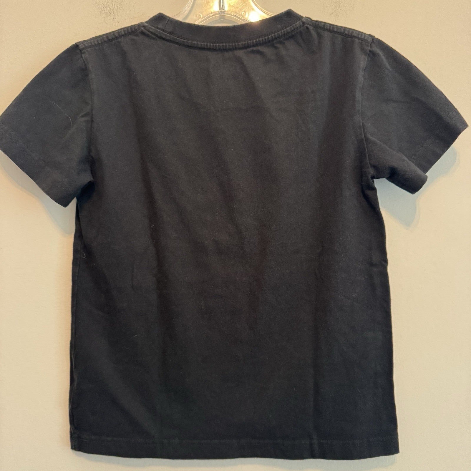 Hong Kong Disneyland Castle Fireworks Kids XS Black Graphic T-Shirt Disney Rare