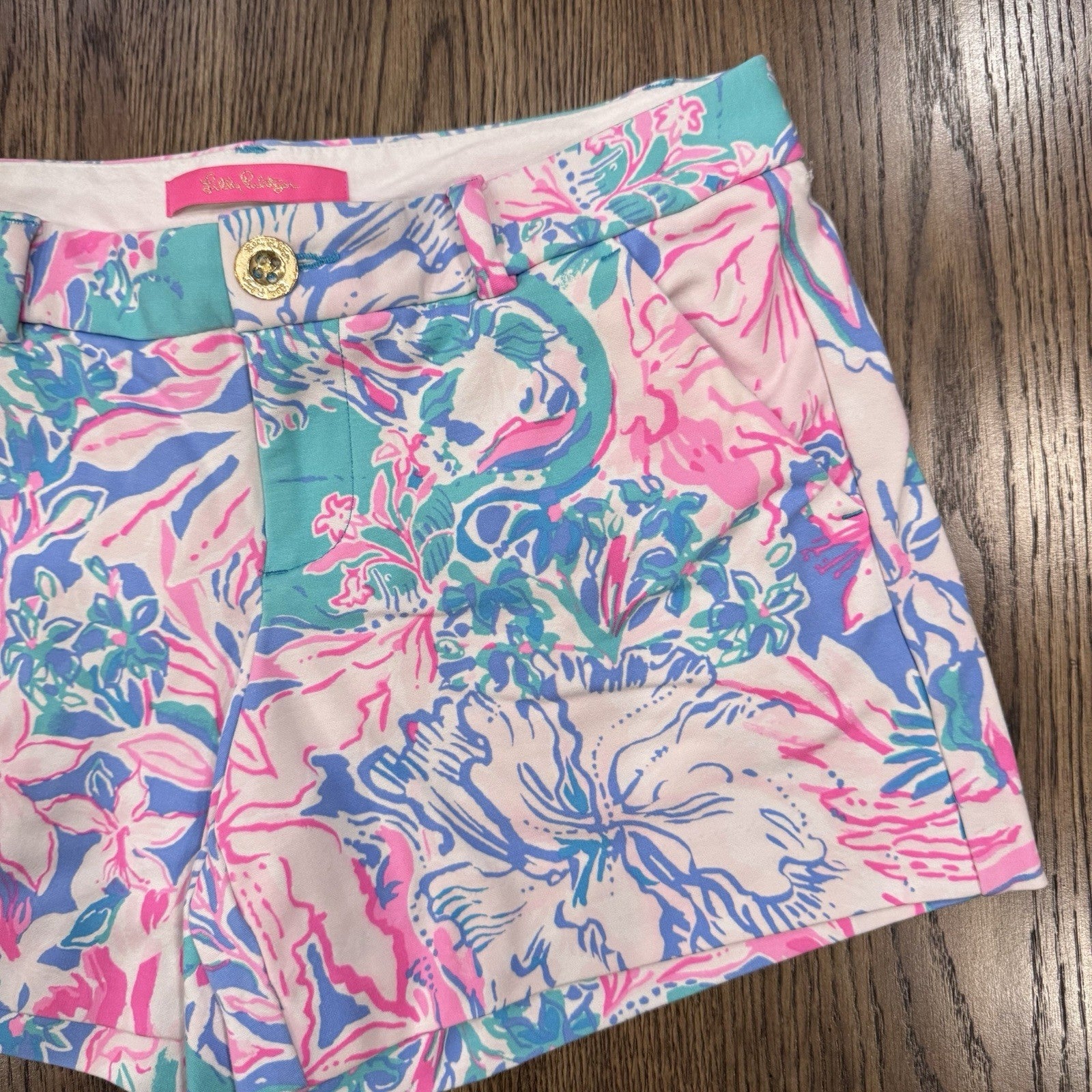 Lilly Pulitzer Women’s Size 2 Pink Floral Print Shorts Vibrant Summer