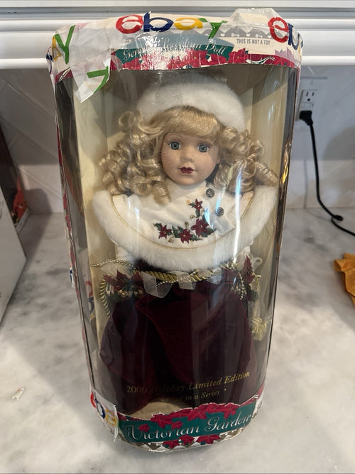 BK Victoria Garden Porcelain Doll 2000 Holiday Limited Edition Third in Series