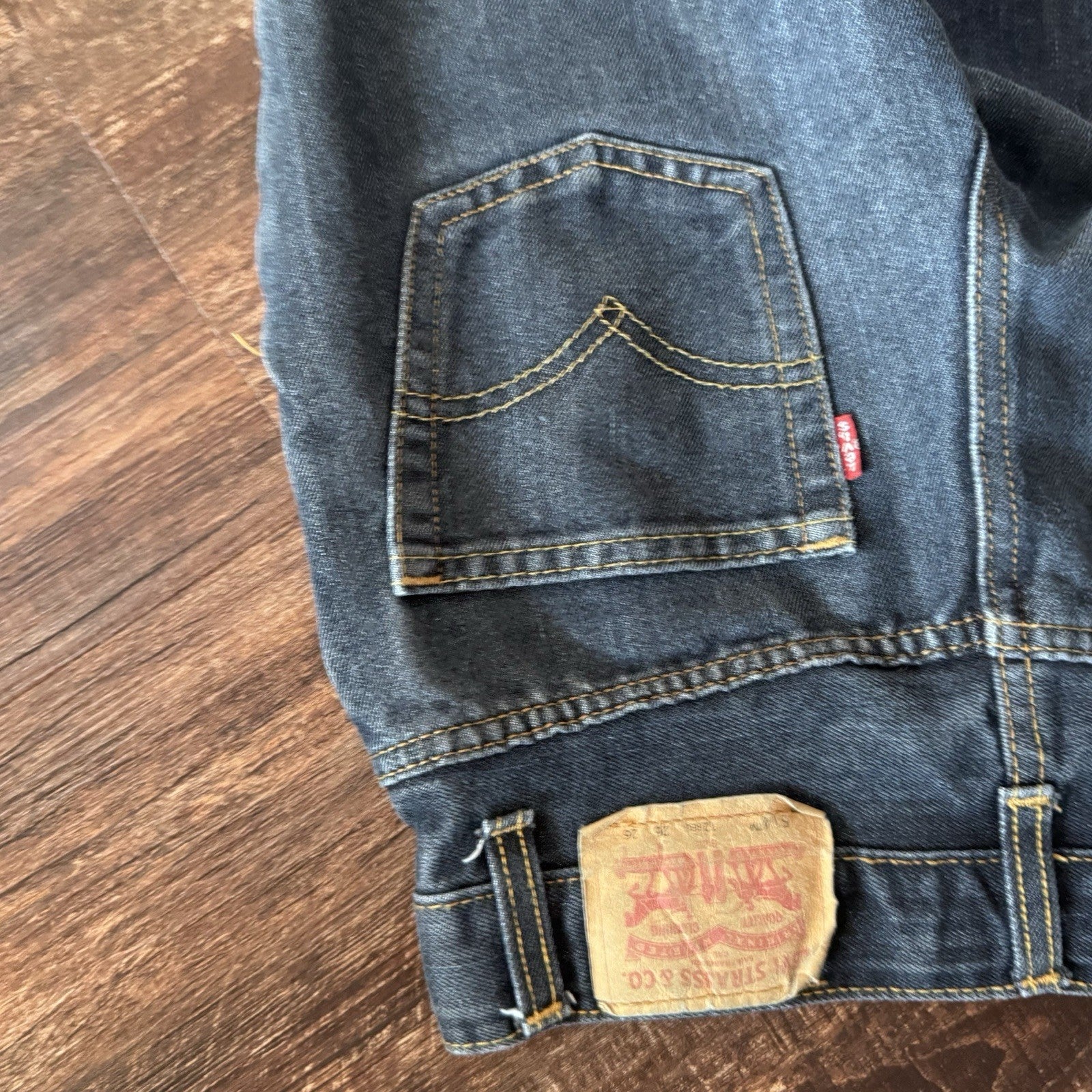 Levi’s 514 Straight Jeans Boys 12 Reg W26 L26 Blue Denim Made in Tanzania
