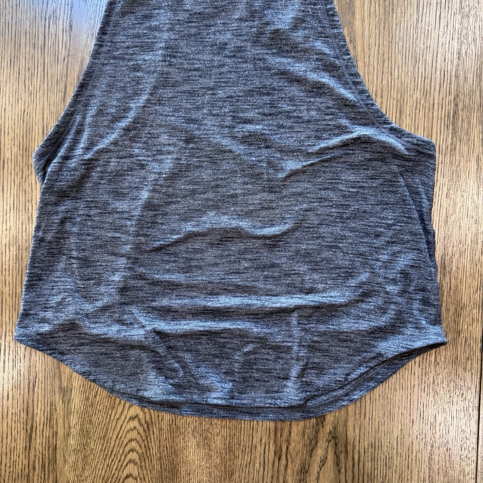 Lululemon Women’s Dark Gray Racerback Tank Top Size 6/8 (Estimate)