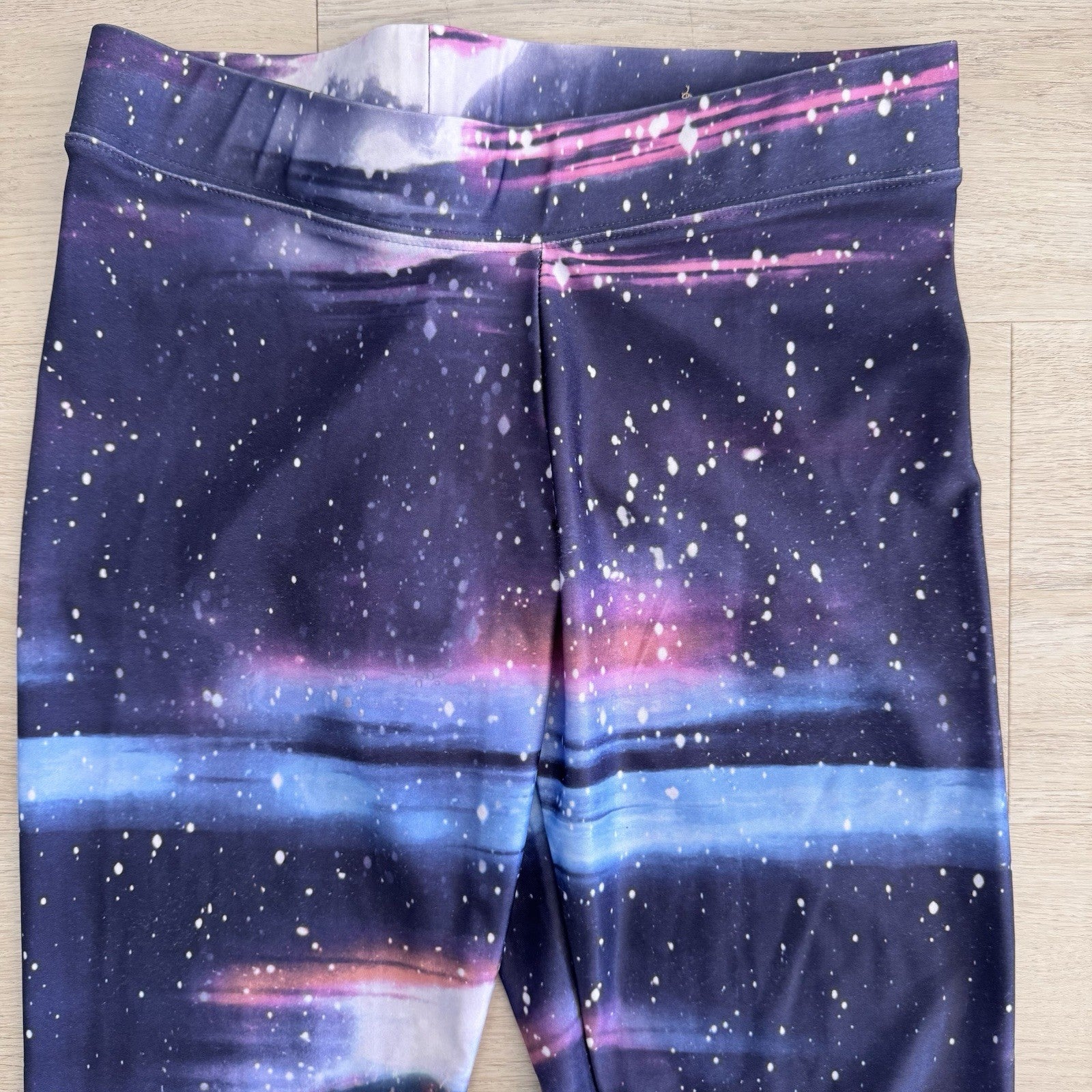 American Eagle Hi Rise Leggings Women’s Small Galaxy Star Print