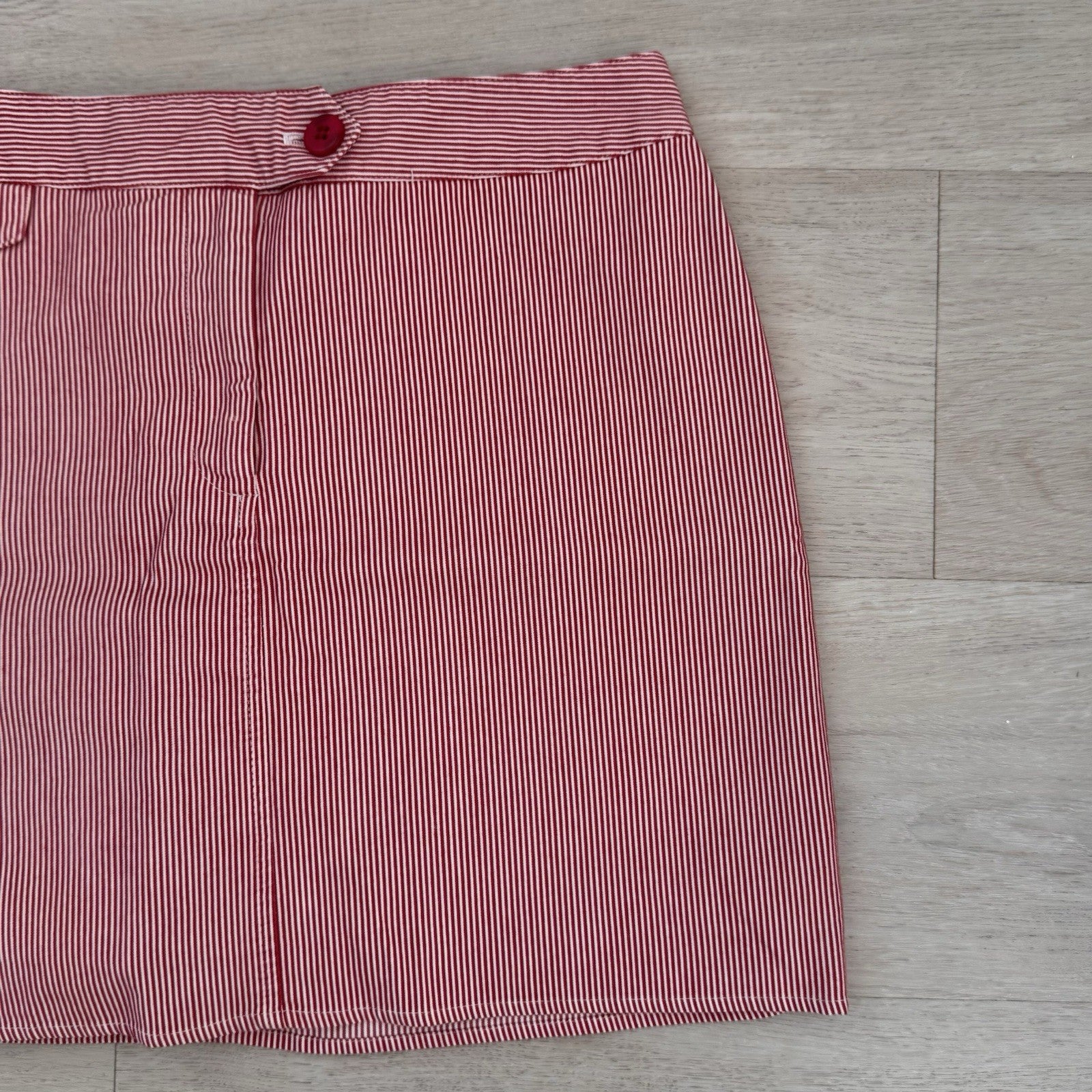 Women’s Briggs New York Red White Striped Skirt Sz 10 Cotton Stretch