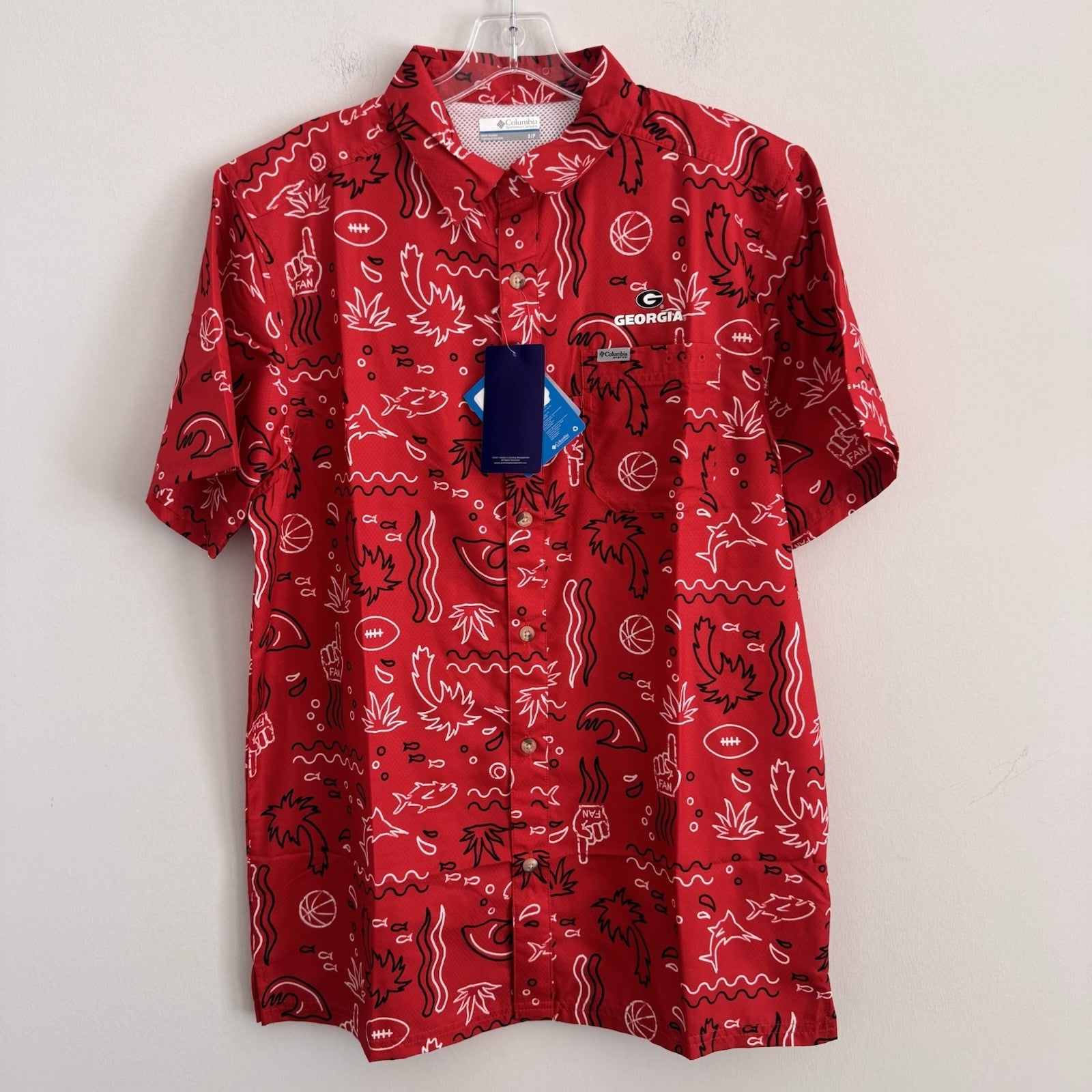 UGA Columbia Shirt Mens Sz Small Super Slack Tide Georgia Bulldogs Print NEW $65