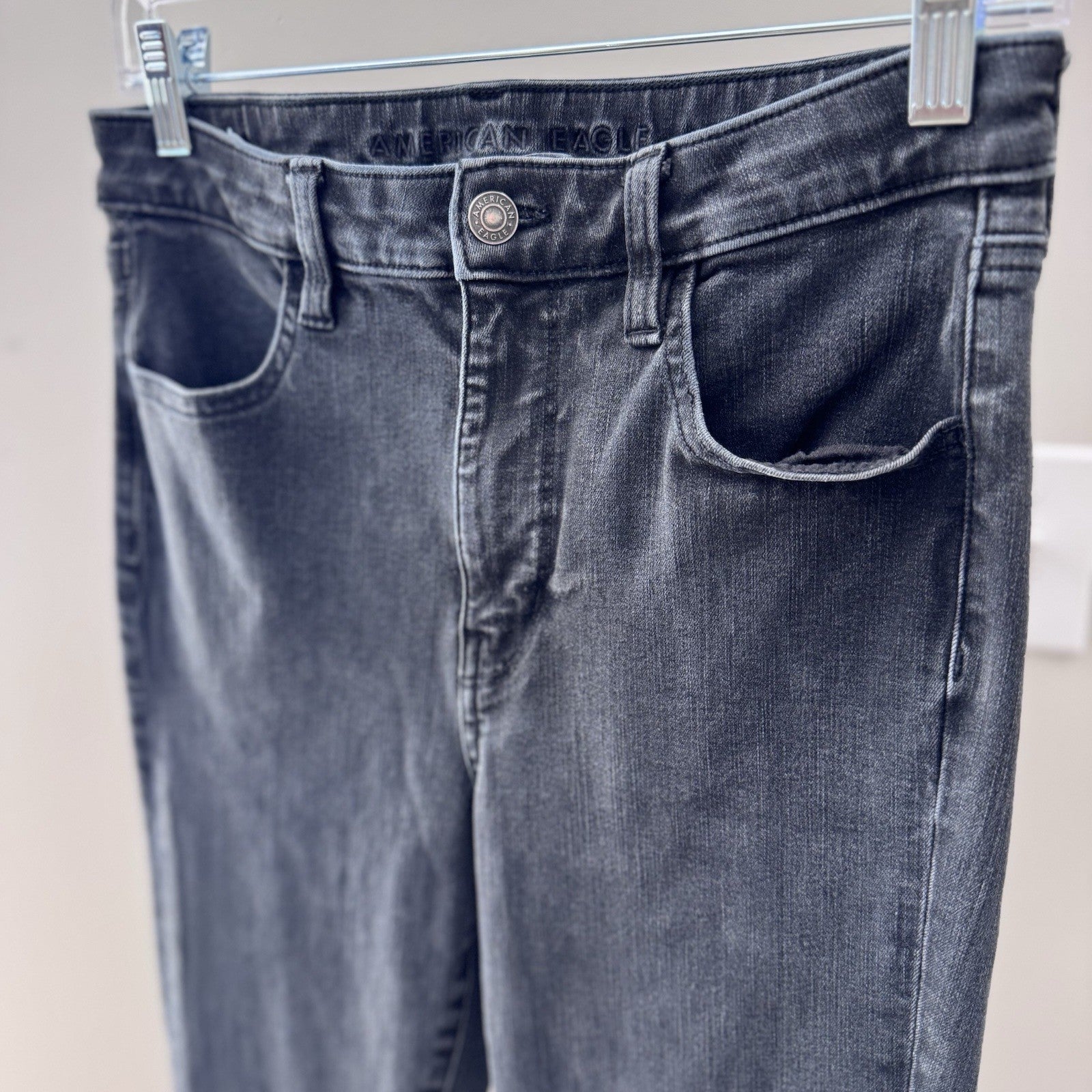 American Eagle The Dream Jean Black Jeggings – Size 8 Short