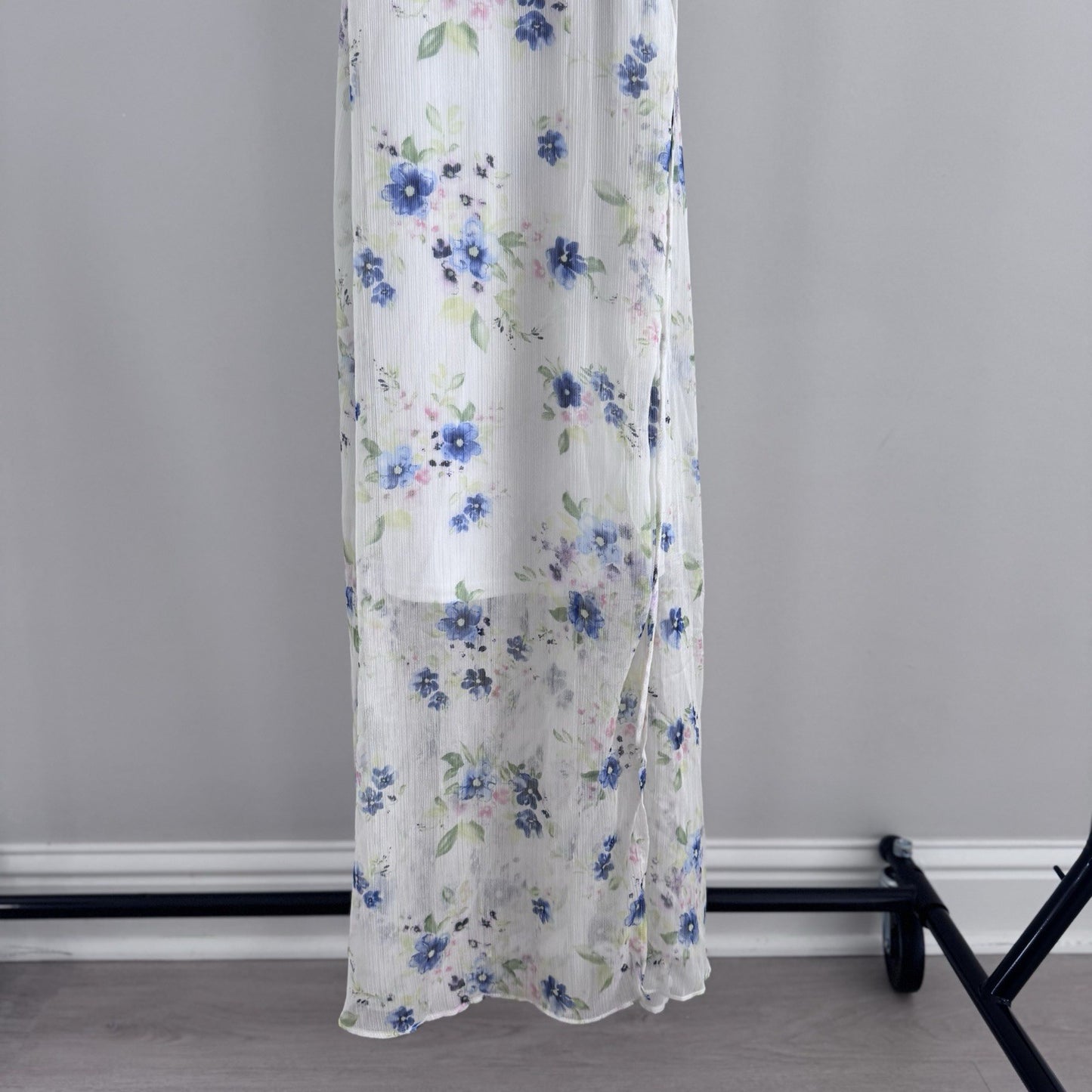 Altar’d State Womens Floral Wrap Maxi Dress Blue White Size S