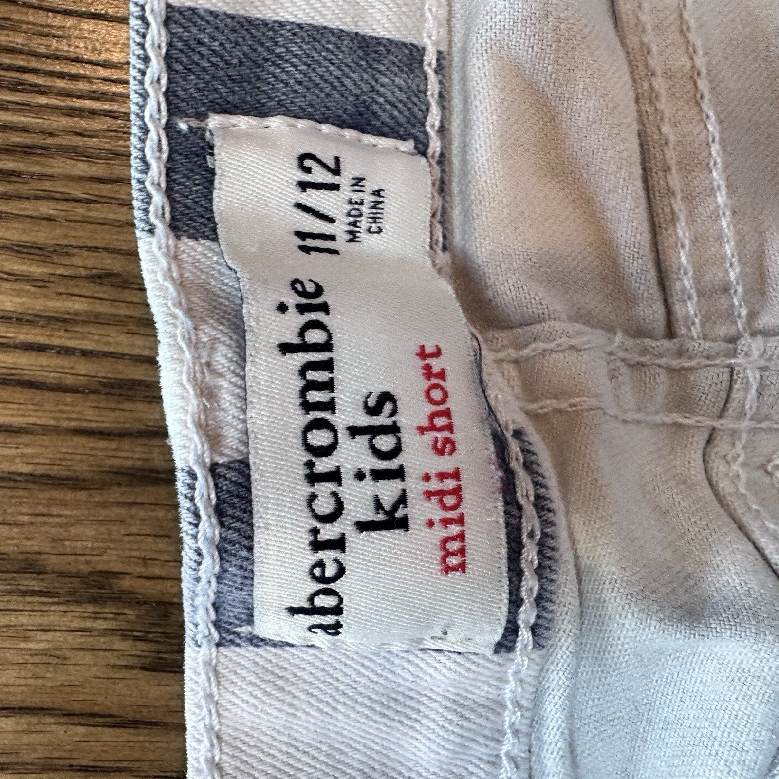 Abercrombie Kids Girls Shorts 11/12 Blue White Stripe Frayed Hem Midi