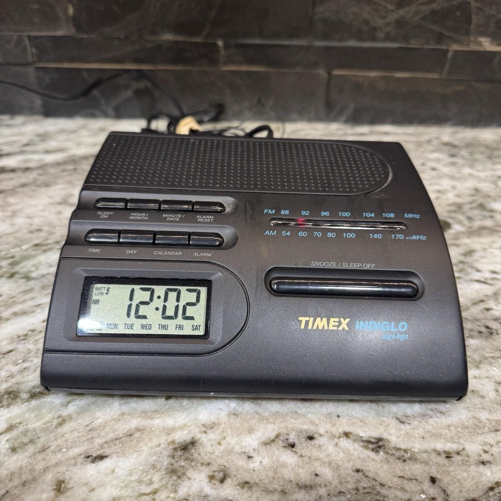 TIMEX Indiglo Alarm Clock T422B Works Tested