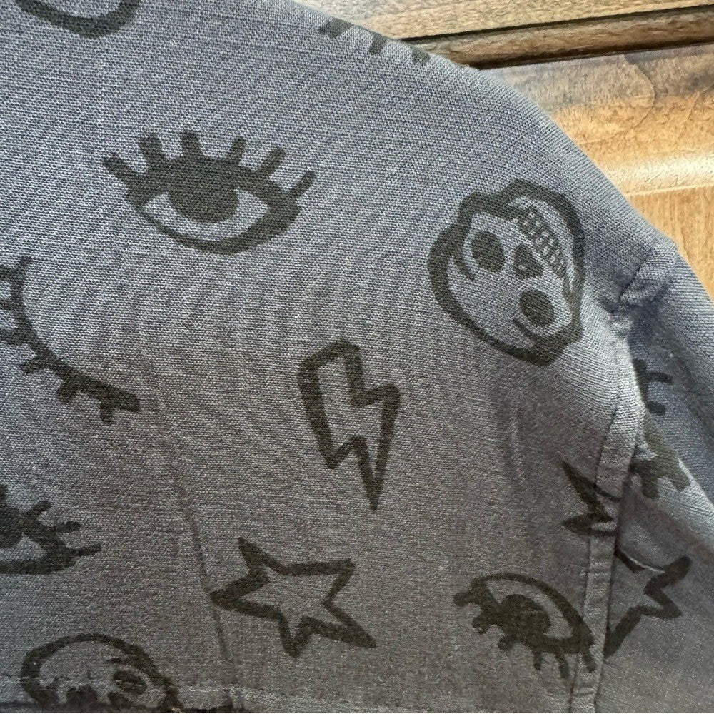 Torrid Emoji Icon Print Button Down Shirt Black Short Sleeve Blouse Size 1 NWOT